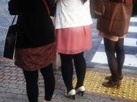 Phụ nữ Nhật... mặc tã lót để không phải đi tiểu >.<