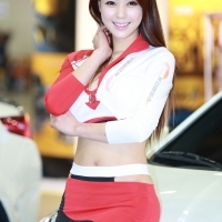 Ju Da Ha sexy và duyên dáng bên xe$$$$$$$đẹp quá