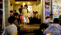 Vào "tửu lầu" dự "đại hội võ lâm" ở quán kiếm hiệp độc đáo nhất Sài Gòn