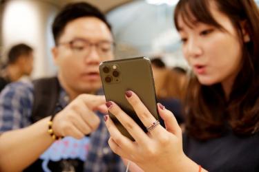 70% dân mạng Trung Quốc tuyên bố không mua iPhone mới, nhưng số liệu chỉ ra họ chỉ nói mồm :))