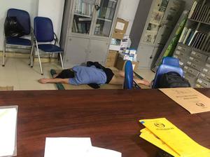 Xác minh thông tin bác sỹ bệnh viện đa khoa tỉnh Nghệ An 'ôm sinh viên ngủ trong ca trực'