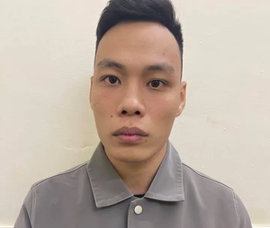 Bắt 'lão phật gia' chuyên môi giới mại dâm qua mạng ở Hà Nội