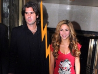 Shakira Bị Bồ Cũ Kiện Đòi 100 Triệu USD