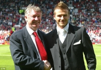 Beckham chia sẻ những dòng tri ân đầy cảm động với "bố" Alex Ferguson