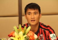 Công Vinh kêu gọi người hâm mộ bình chọn mình trong top 20 cầu thủ Đông Nam Á :-)