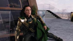 Vì sao Loki lại bị giảm sức mạnh đến thảm hại