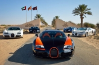 Shock với nhà giàu Trung Đông mang dàn Bugatti triệu đô ra diễu hành