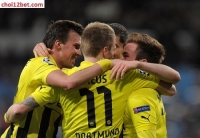 Dortmund vs Frankfurt - Dự đoán cược thắng Bundesliga ngày 15/2