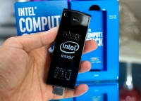 Máy tính siêu nhỏ của Intel giá 4 triệu đồng (3)