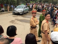 Lạng Sơn - Taxi lao xuống hồ,tài xế và 3 khách tử vong