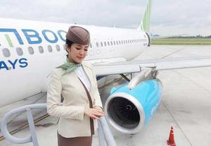 Nữ tiếp viên hàng không Bamboo ăn mặc gợi cảm vô cùng khi rời đồng phục bay