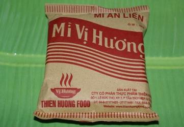 Những thương hiệu mì gói lâu đời của người Việt