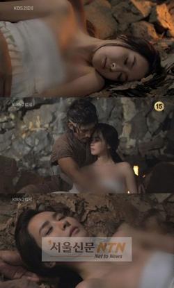 Những cảnh lộ ngực 'hứng đá' trong phim cổ trang Hàn