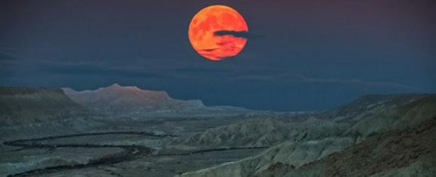 Ngày 14/11,siêu trăng lớn nhất trong vòng 70 năm sẽ xuất hiện