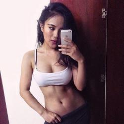 Em gái Tây Nguyên 1m5 nhưng sexy đừng hỏi