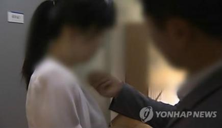 Hàng loạt nữ thực tập sinh Hàn Quốc bị cưỡng hiếp khi theo đuổi giấc mơ nổi tiếng