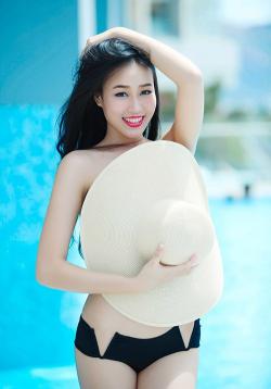 Người đẹp Minh Trang tố bị chồng đại gia đấm, cào, nhổ nước bọt vào mặt - yêu đại gia khổ vại