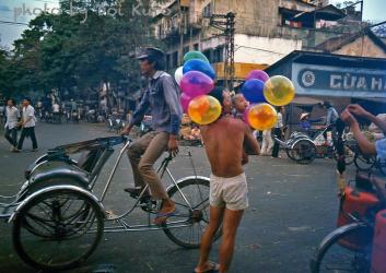 Những bức ảnh tuyệt vời về Sài Gòn thập niên 1990 của Doi Kuro - nhiếp ảnh gia Nhật Bản