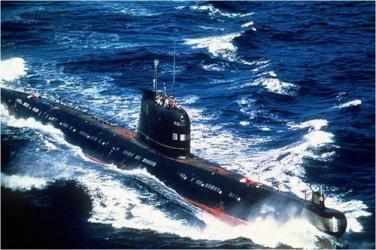 Tàu ngầm xuyên qua Tam giác quỷ Bermuda, hơn 90 thủy thủ già đi 20 tuổi