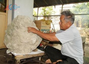 Mua hòn đá vệ đường 50 ngàn đồng, người đàn ông Nam Định được báu vật 5 tỷ đồng