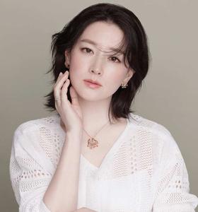 5 minh tinh cát xê cao nhất Hàn Quốc: Song Hye Kyo và Jun Ji Hyun, ai là số 1?